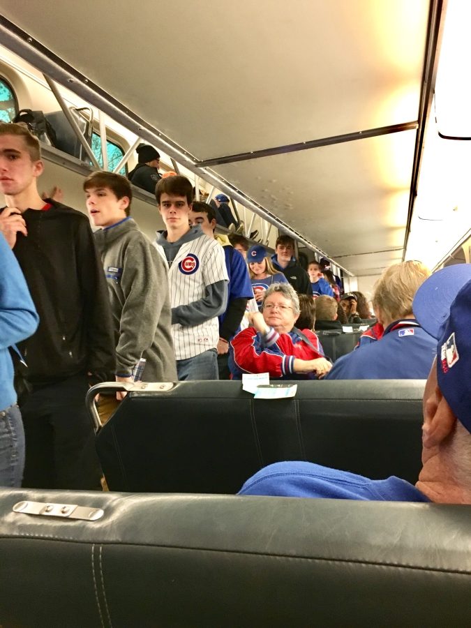 As early as 7 AM, the Metra inbound trains are completely full with cubs fans wanting to get to Chicago for the parade 
