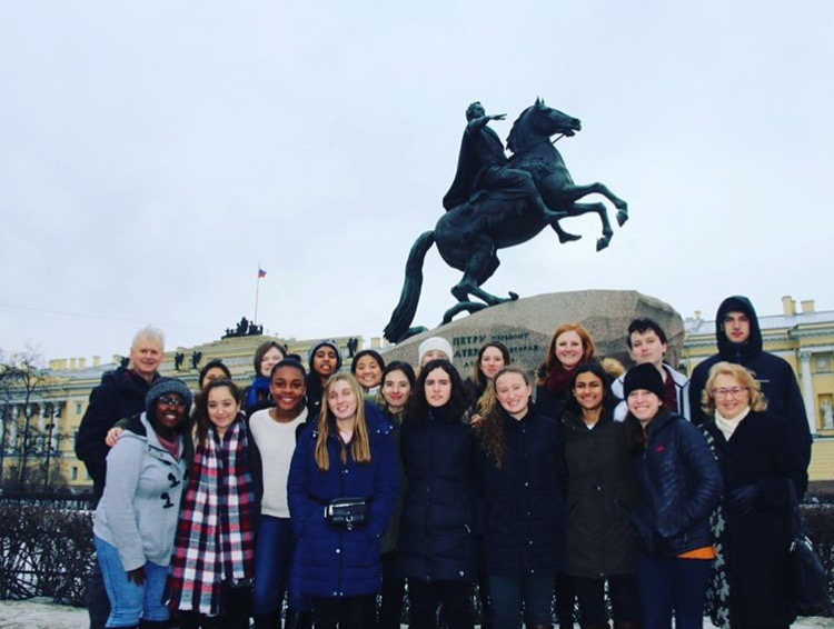 LFA students on the HOSS trip pose in front of the Bronze Horseman statue in St. Petersburg.
