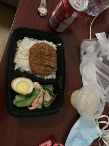 A typical meal from whats handed out in quarantine. They arrive at set times during the day.